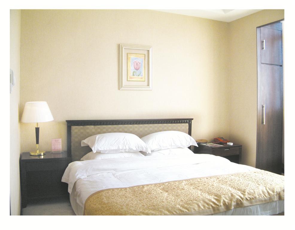 Datong Hongqi Grand Hotel Zimmer foto